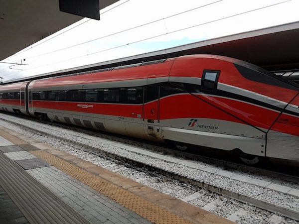 trein napels centraal
