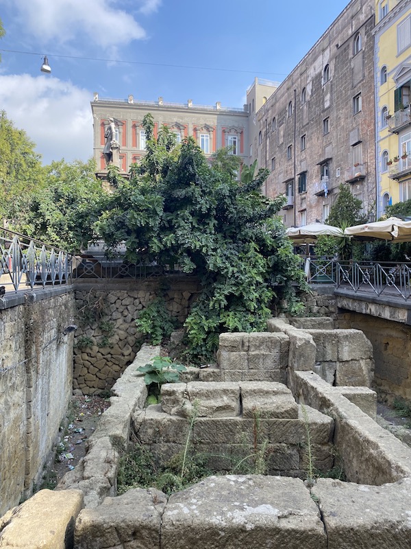 piazza bellini napels napoli