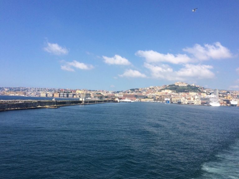 napels, naples, ferry, beverello