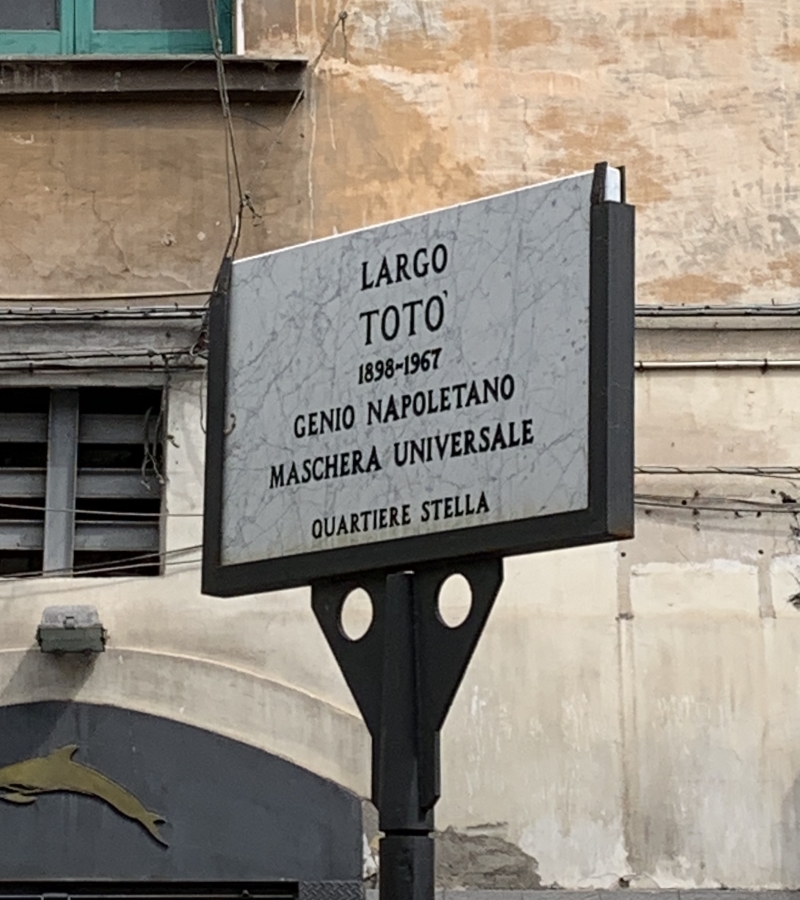 largo totò sanità napels