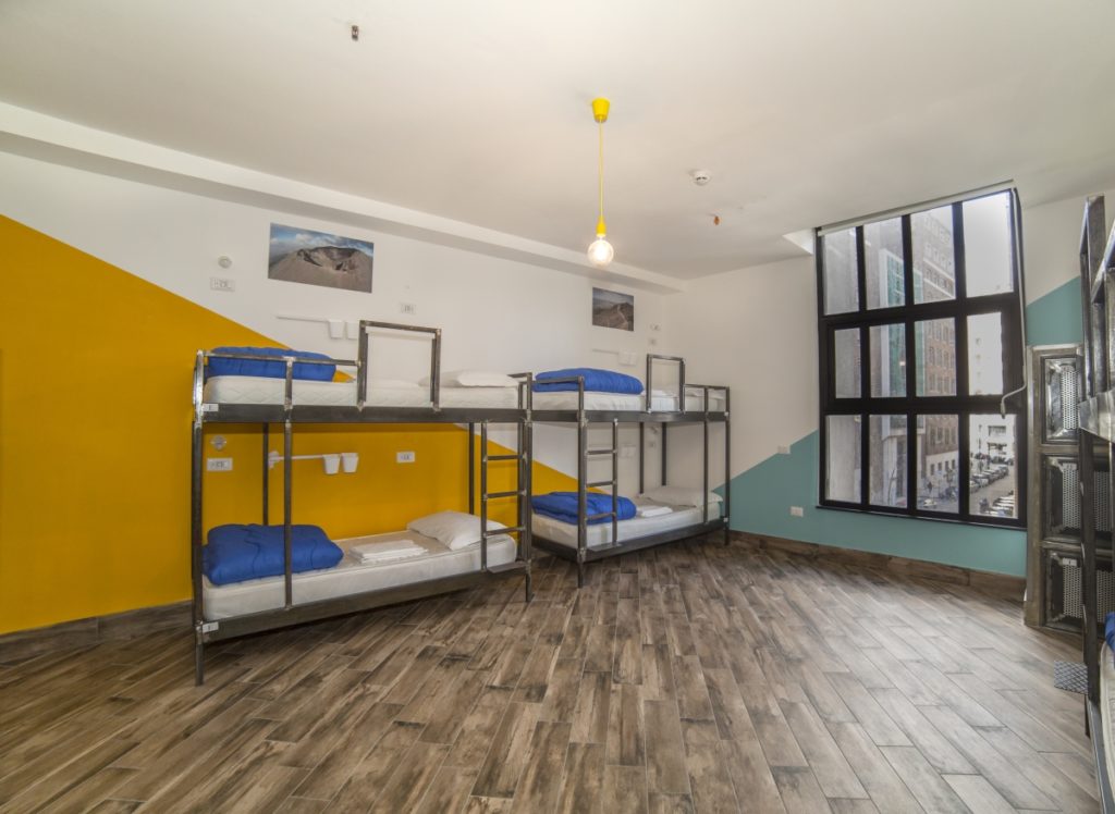 hostel napels centrum naples napoli