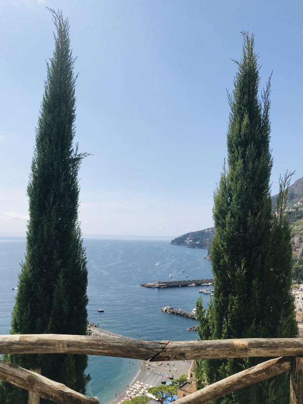 amalfi uitkijkpunt begraafplaats amalfikust