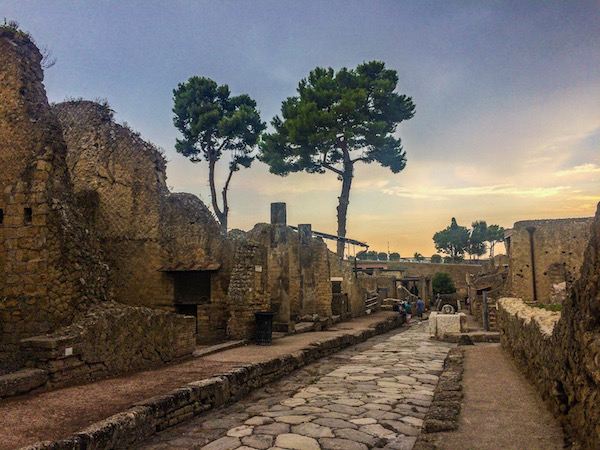 ercolano herculaneum napels