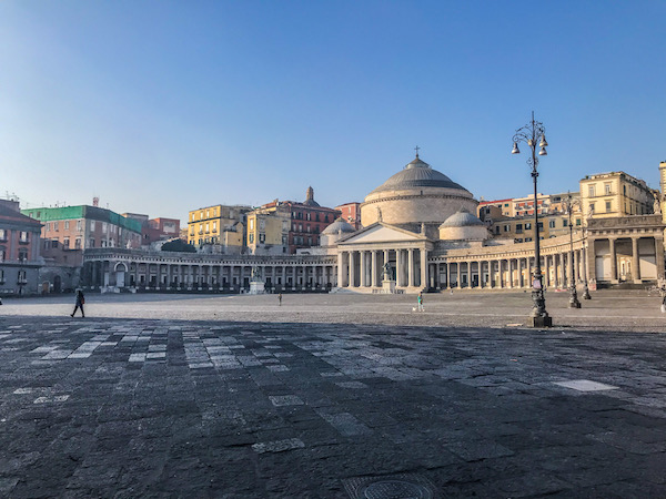 piazza del plebiscito napels napoli