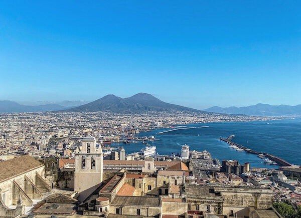 castel sant'elmo napels kasteel vesuvius