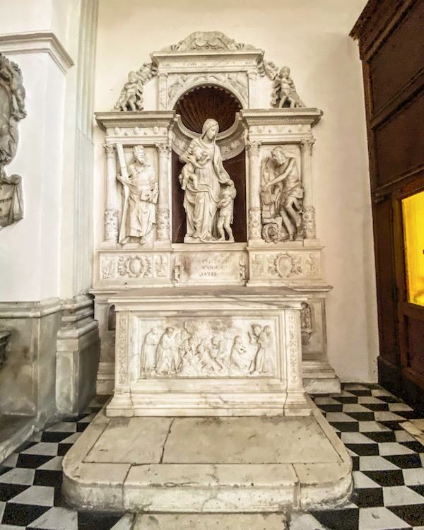 ligorio altaar sant'anna dei lombardi napels kerk