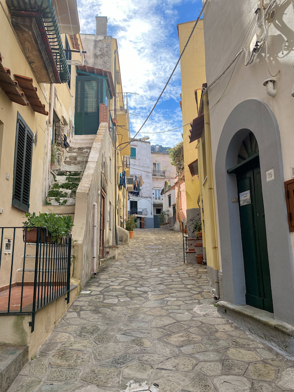 marina della lobra steegjes sorrentijns schiereiland massa lubrense